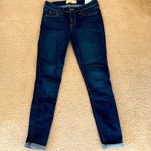 Women’s skinny jeans